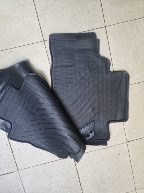 Harrier 2 Heavy Duty Car Floor Mats